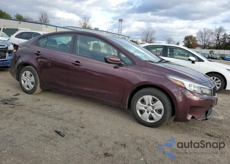 2017 Kia Forte Lx из США, поврежденный, VIN 3KPFK4A79HE074866